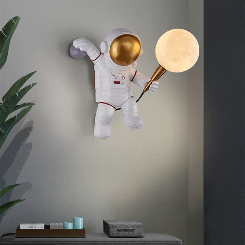 Lampka LED astronauta księżyc
